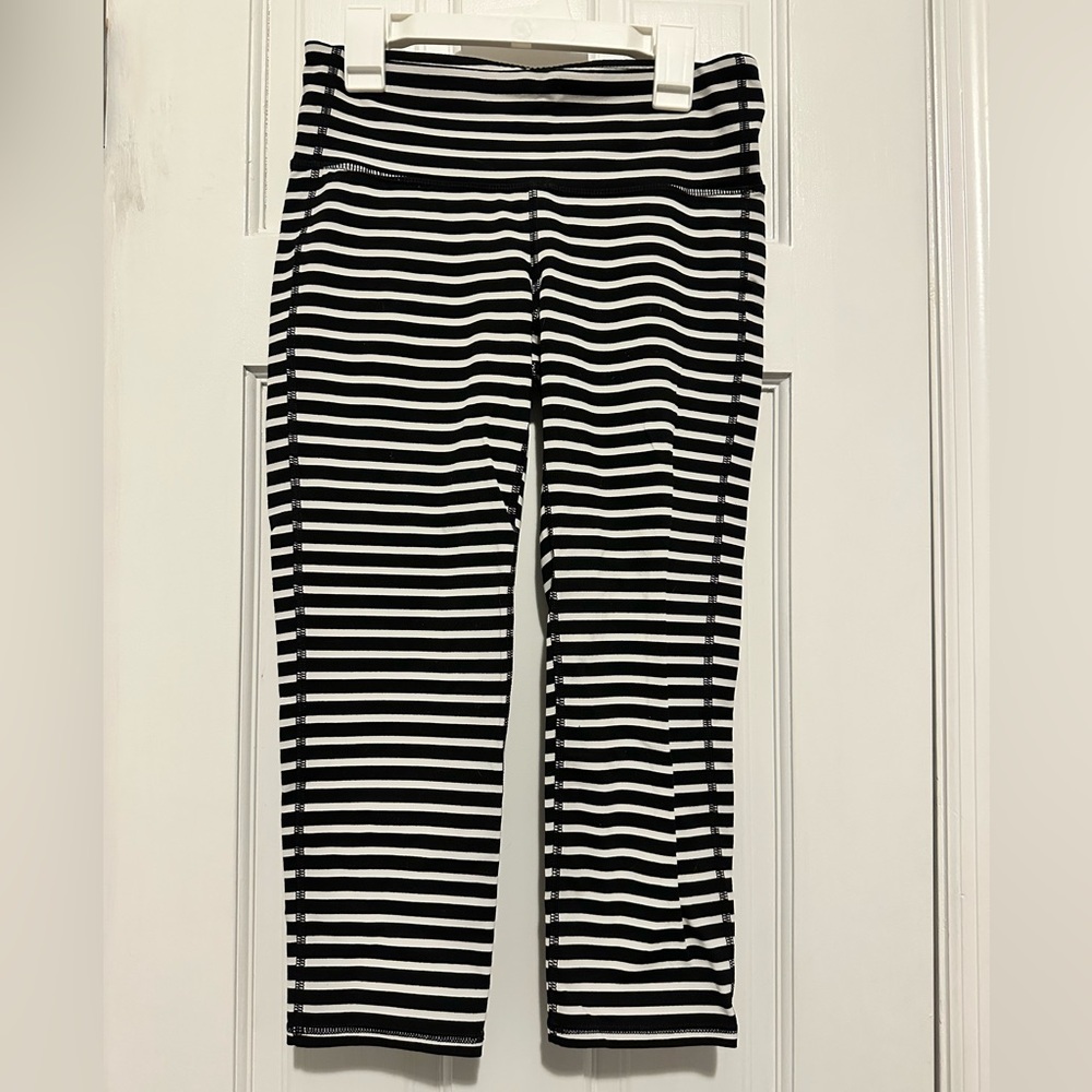 Athleta Black and White Striped Cropped Leggings